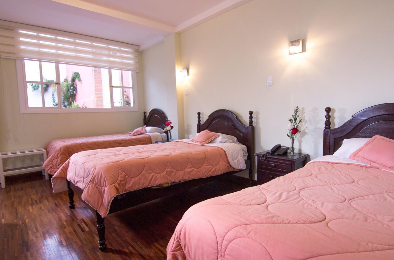 Hotel Europa Alausi Ngoại thất bức ảnh