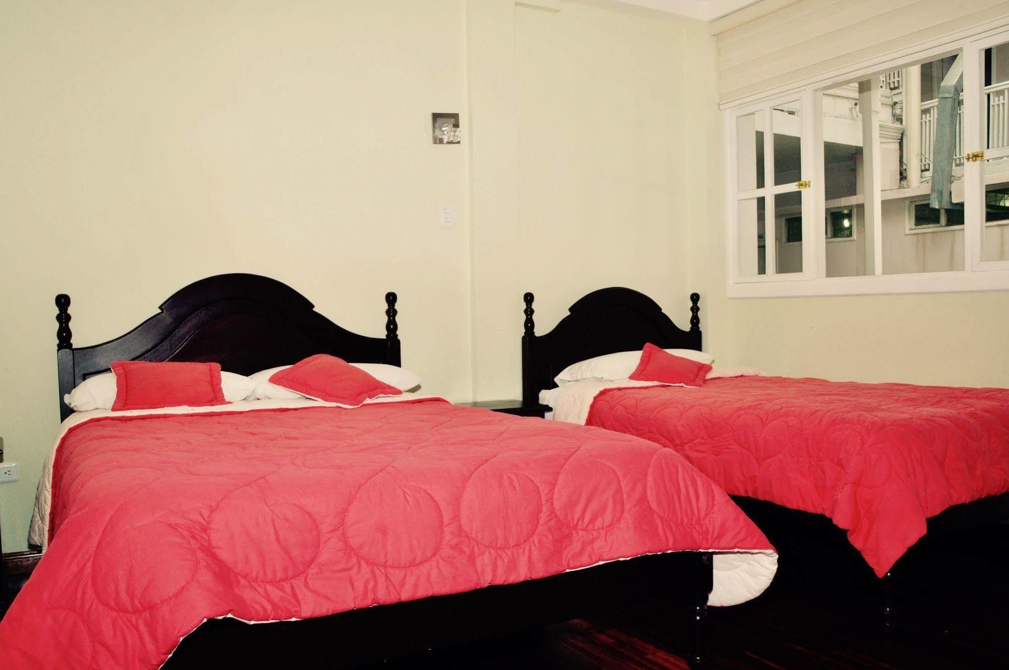Hotel Europa Alausi Ngoại thất bức ảnh